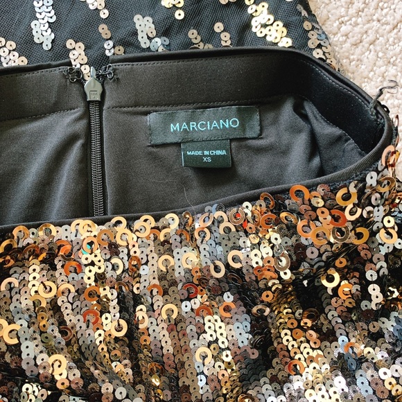Set Marciano Sequin Crop Top & Midi Skirt Set - Picture 7 of 8